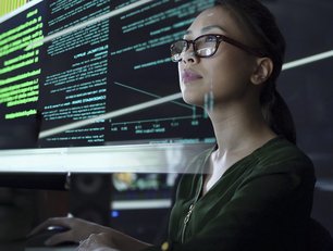 Top 10 female leaders in cybersecurity